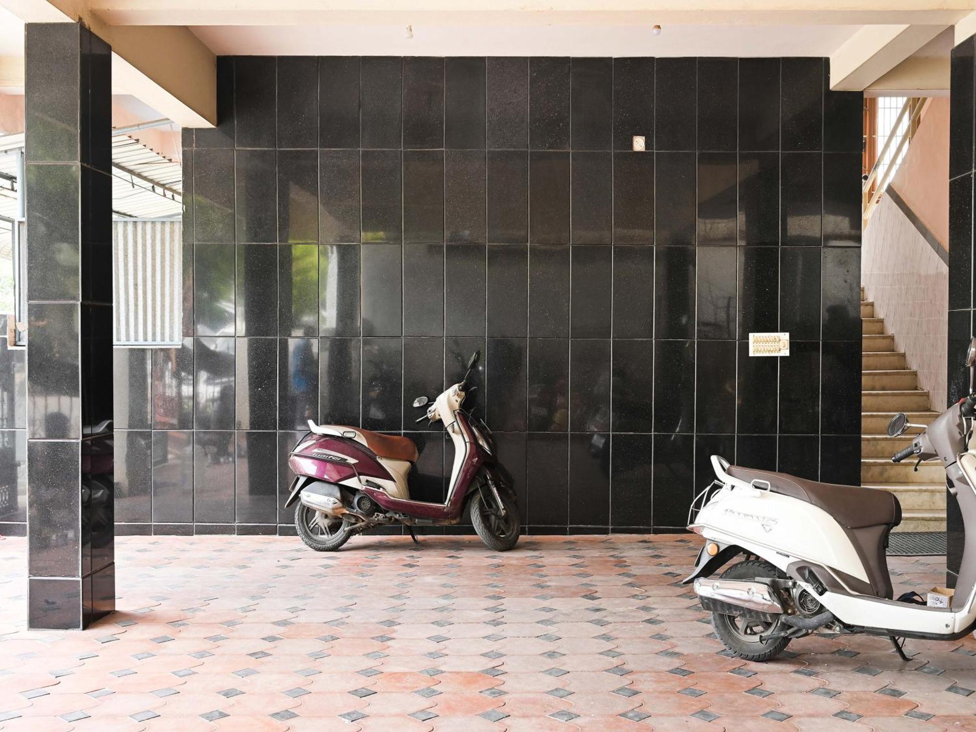 Hotel O Vel Vel Guest House Palni Exterior photo