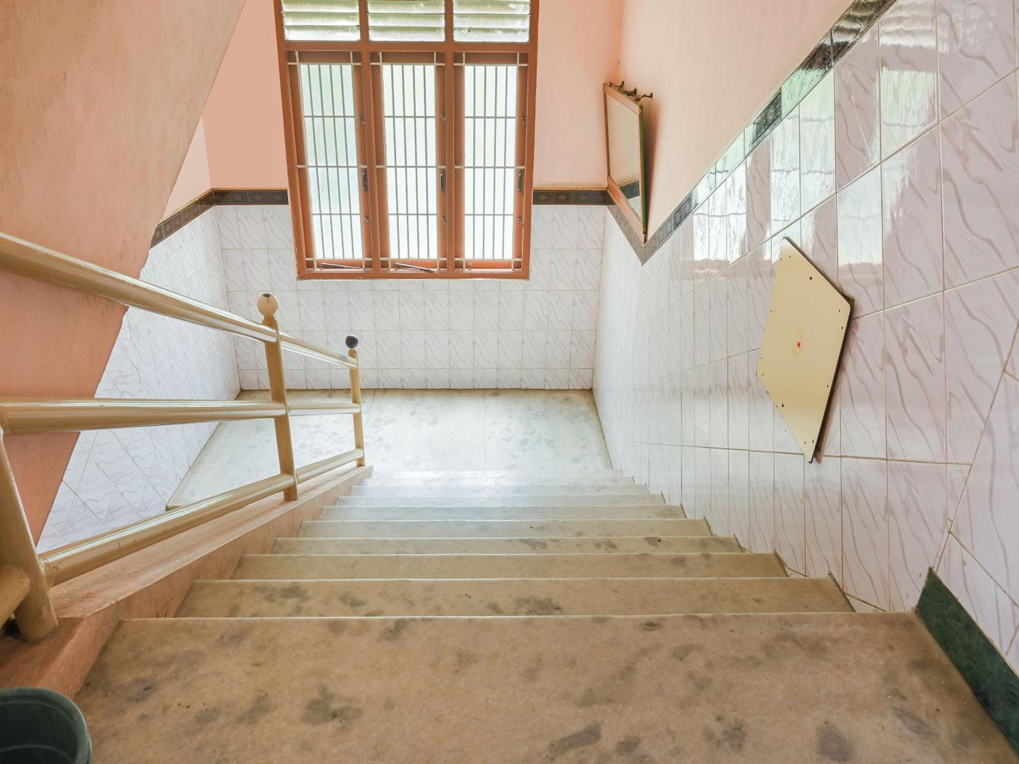 Hotel O Vel Vel Guest House Palni Exterior photo